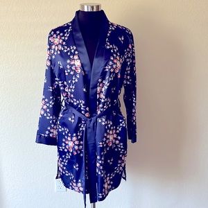 Morgan Lane Allie Robe - Navy Floral (S/M) - (US 0-8 NWT MSRP $198)